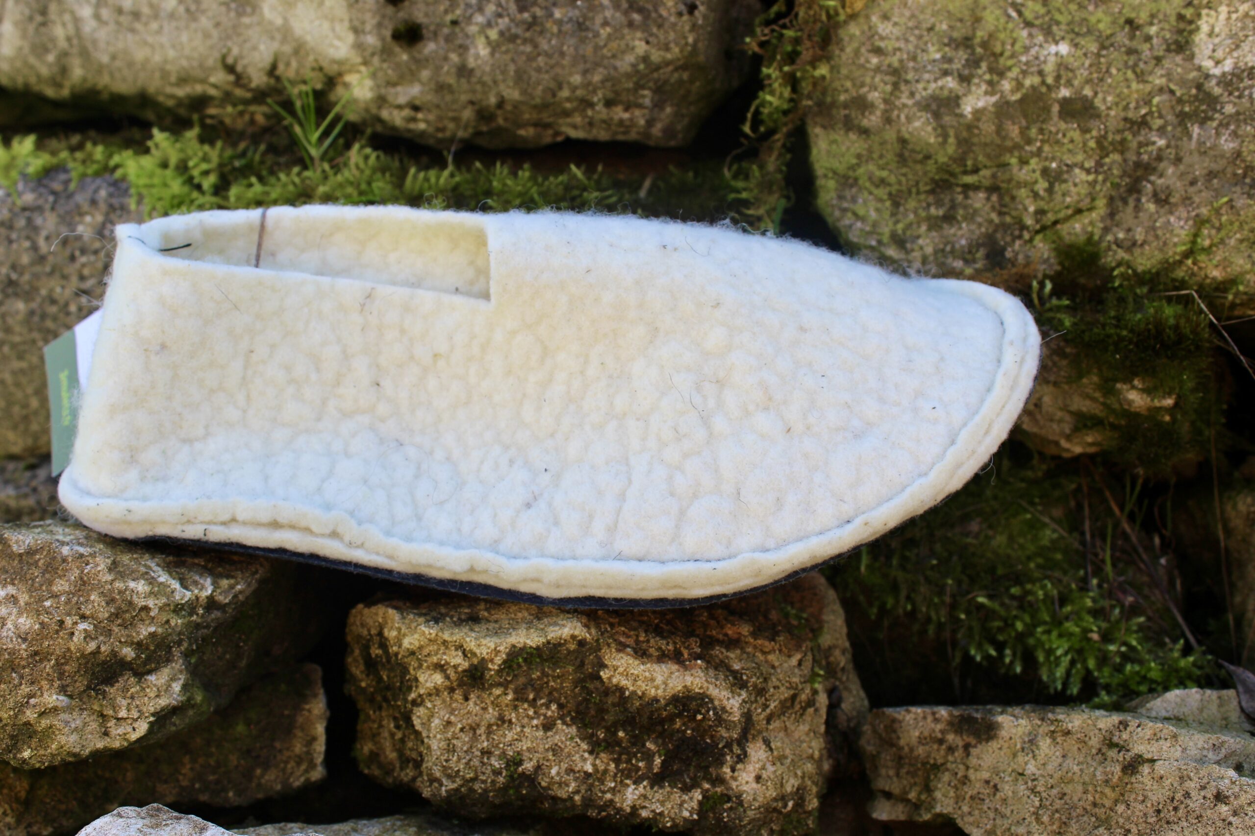 Chaussons en laine – Image 2